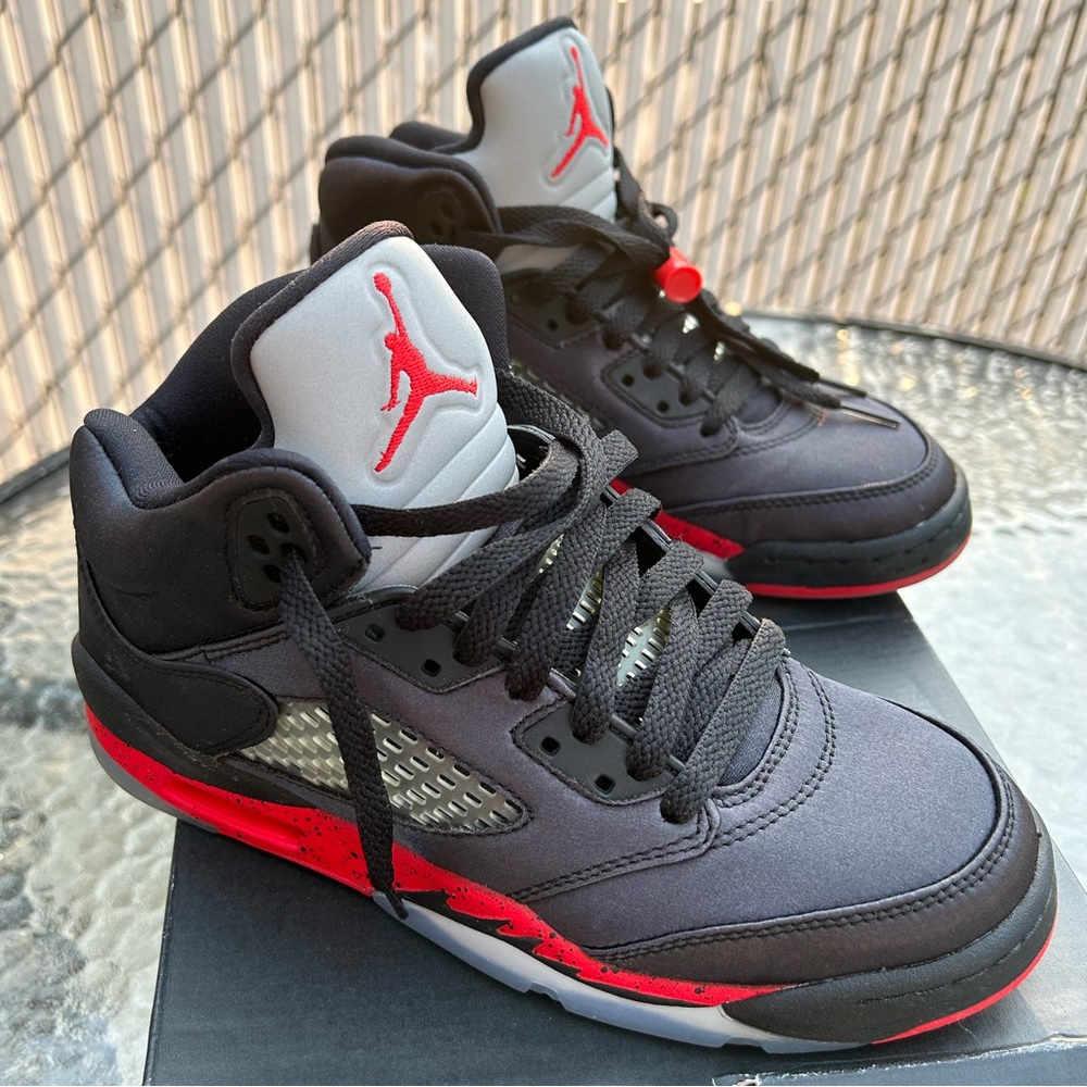Air Jordan 5 retro satin bred